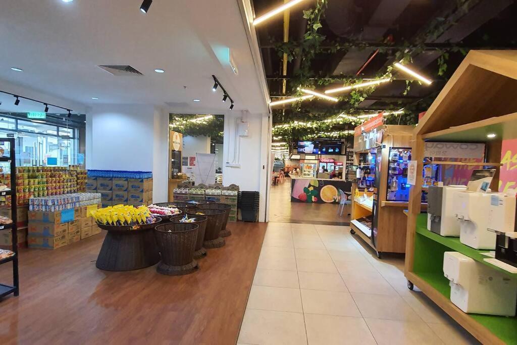 Kozi Square New Sgh Cozy Home 7A 쿠칭 외부 사진